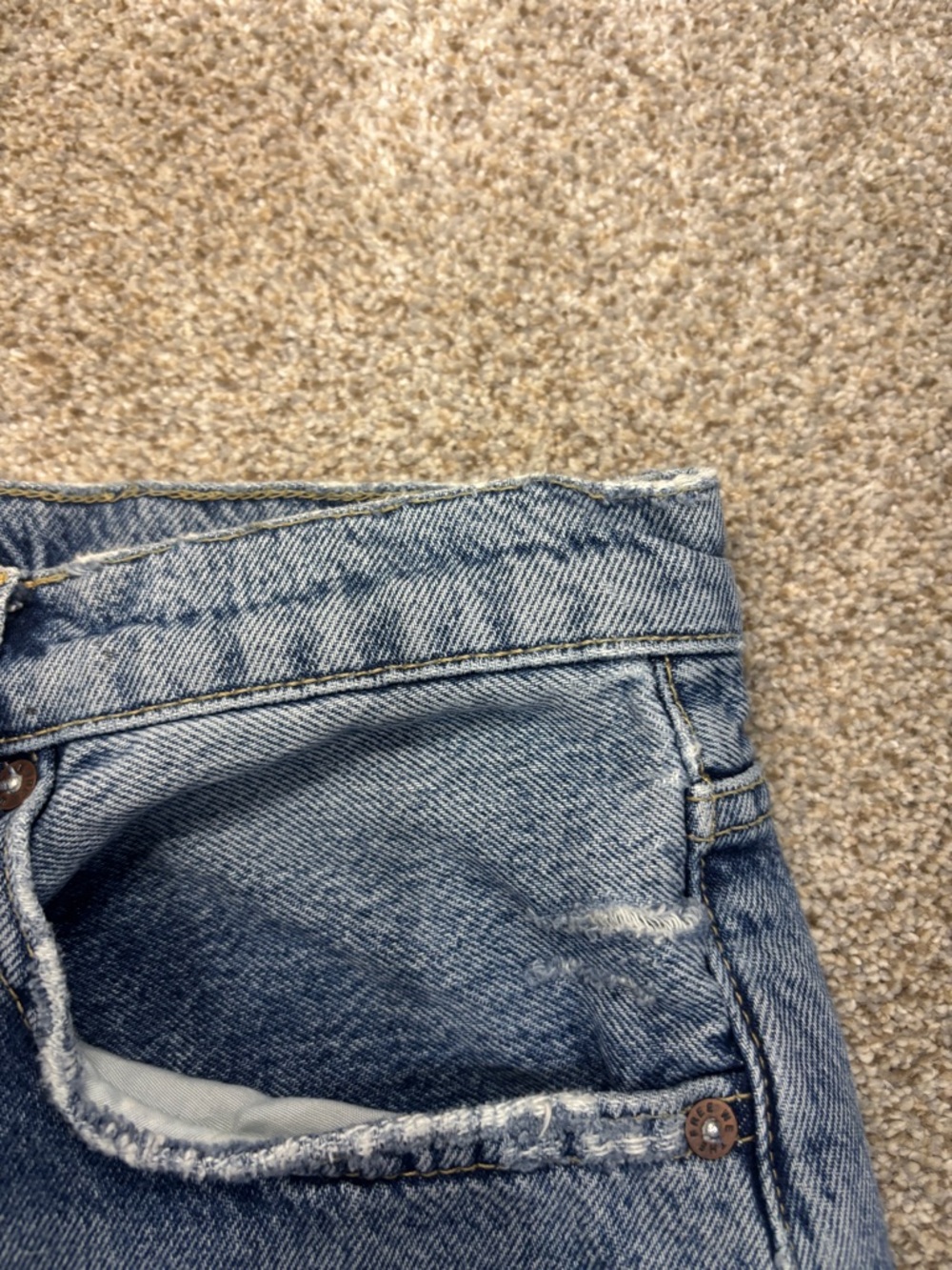 FREE PEOPLE Ripped Distressed Raw Hem High Rise Size 30 - Picture 4 of 10